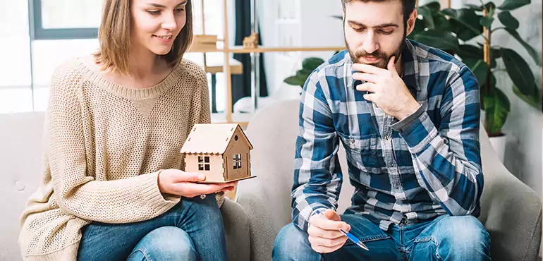 Why Homeowners Trust Newark Home Buyers to Sell House With Liens in Newark