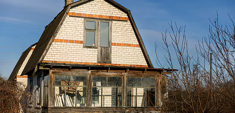 Types of Houses We Buy Without Repairs in Newark, NJ